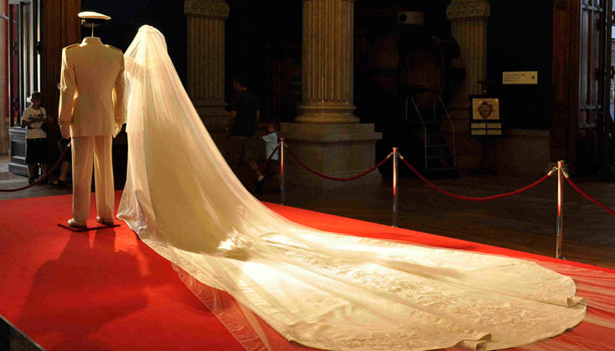 Balayında bile aynı otelde kalmamışlar Babalık testi için acilen evine dönmek zorunda kaldı Balayında bile aynı otelde kalmamışlar Babalık testi için acilen evine dönmek zorunda kaldı