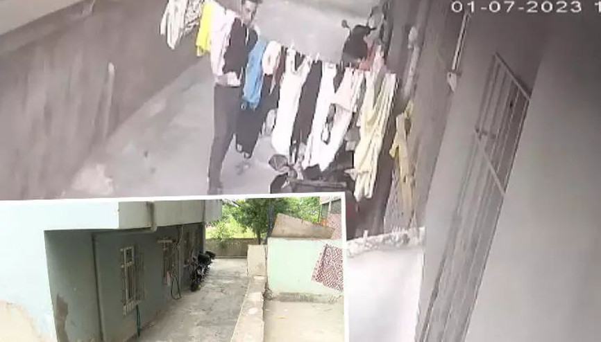 Bağcılardaki hırsızlık kamerada: Bu normal bir hırsızlık değil, sapık olduğunu düşünüyorum