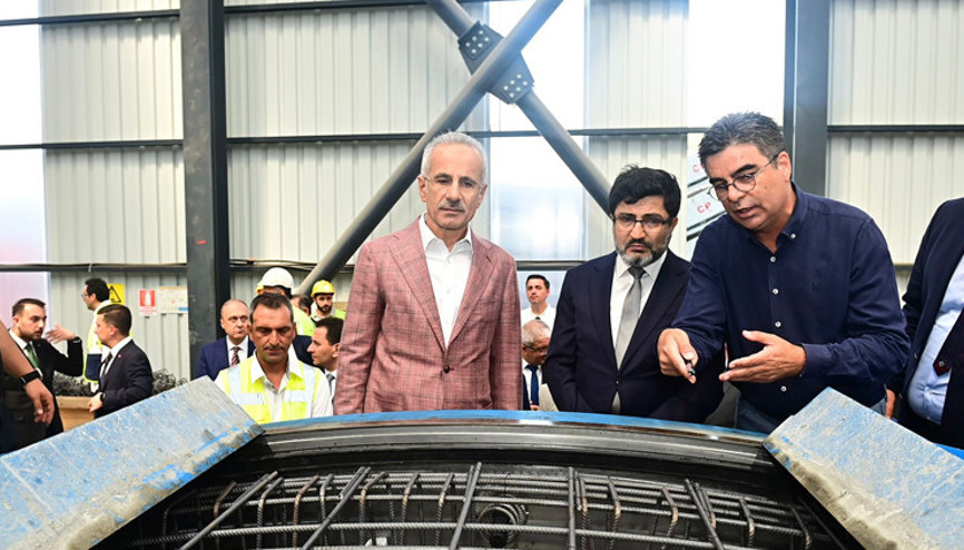 Bakan Uraloğlu: Demiryollarına 880 milyar lira yatırım yaptık