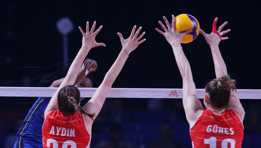 MİLLETLER LİGİ: Türkiye İtalya çeyrek final maçı ne zaman, saat kaçta Filenin Sultanları maçı hangi kanaldan canlı yayınlanacak