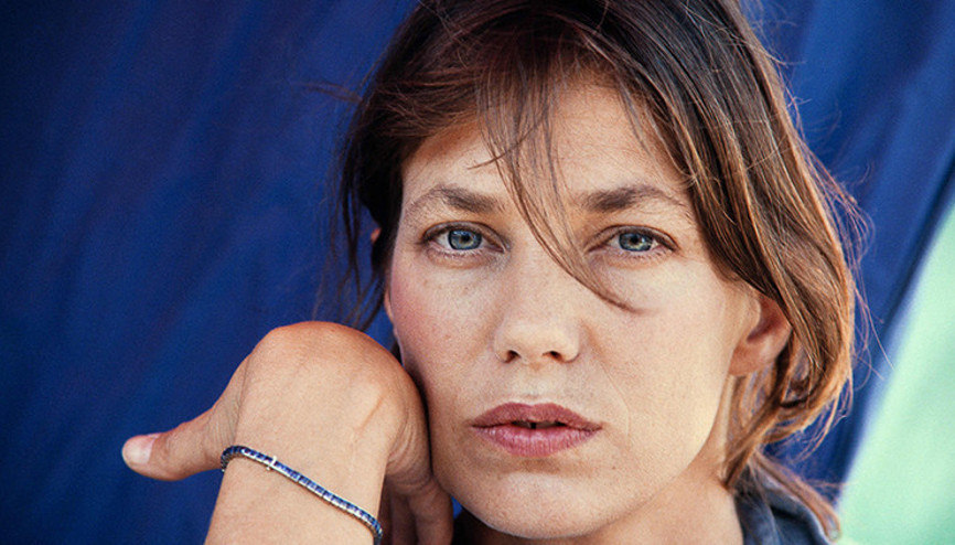 Dünyaca ünlü şarkıcı ve oyuncu Jane Birkin hayatını kaybetti