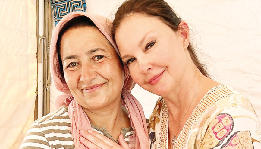 Çok özel konuk: Ashley Judd deprem bölgesinde