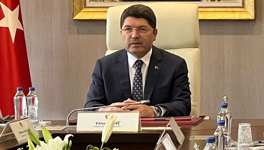 Son dakika... Bakan Tunç duyurdu: 3 bin 423 hakim ve savcının görev yeri değişti Son dakika... Bakan Tunç duyurdu: 3 bin 423 hakim ve savcının görev yeri değişti