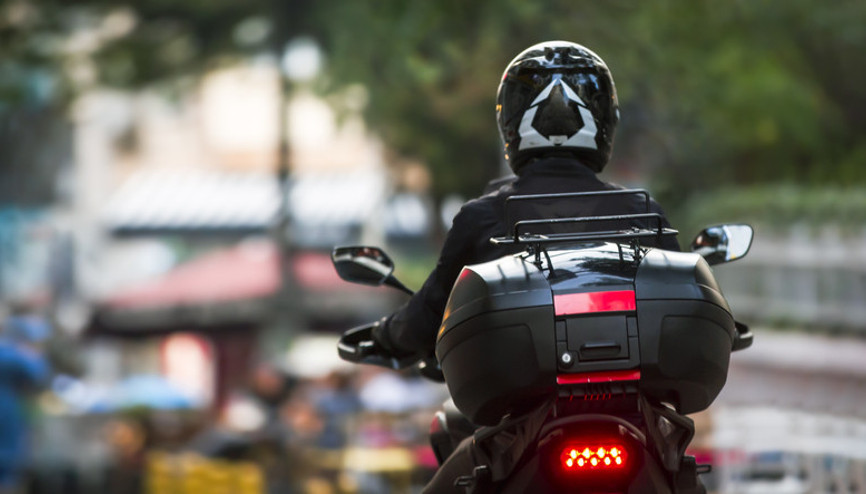 125 cc motosiklet kullanan B sınıfı ehliyet sahiplerine uyarı B sınıfı ehliyet 125 cc motor kullanabilir mi