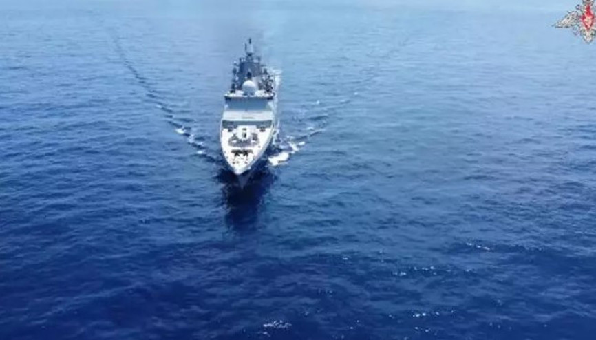 Rusyanın Kuzey Filosundan hava savunma tatbikatı