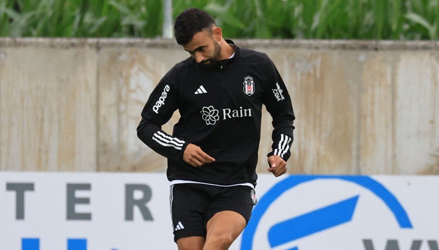 Beşiktaşta kampın yıldızı Ghezzal oldu Şenol Güneşten yeni görev...