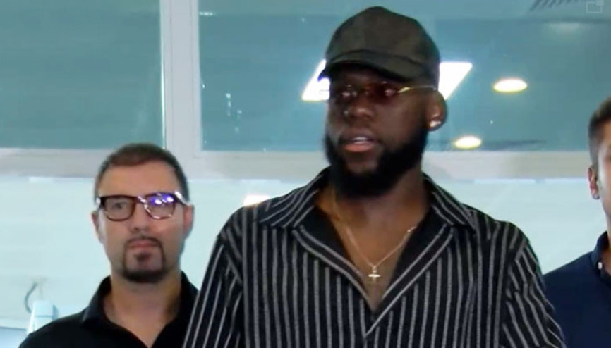 Stoper oynamam dedi, Beşiktaşa geldi: Jean Onana