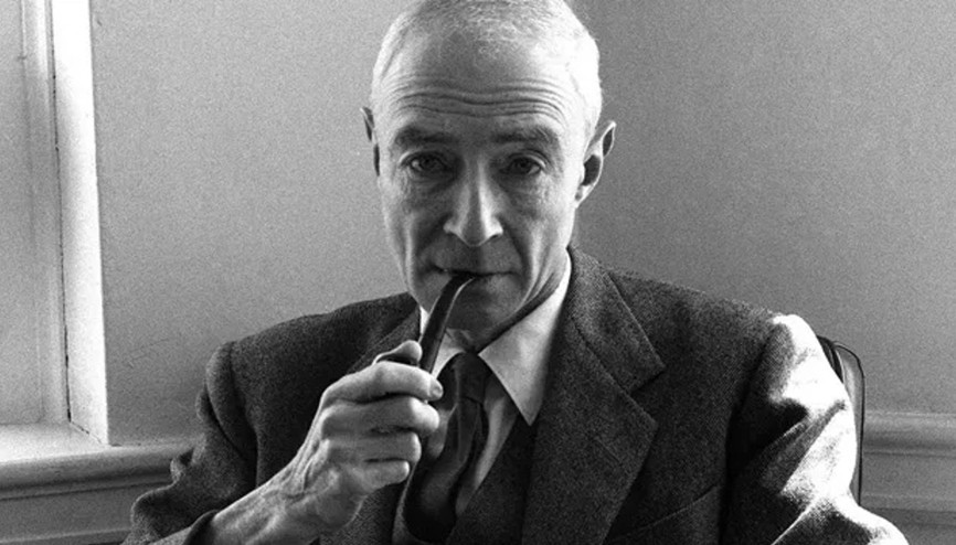 Robert Oppenheimer boyu, hayatı ve biyografi bilgileri || Robert Oppenheimer kimdir, neden ve ne zaman öldü