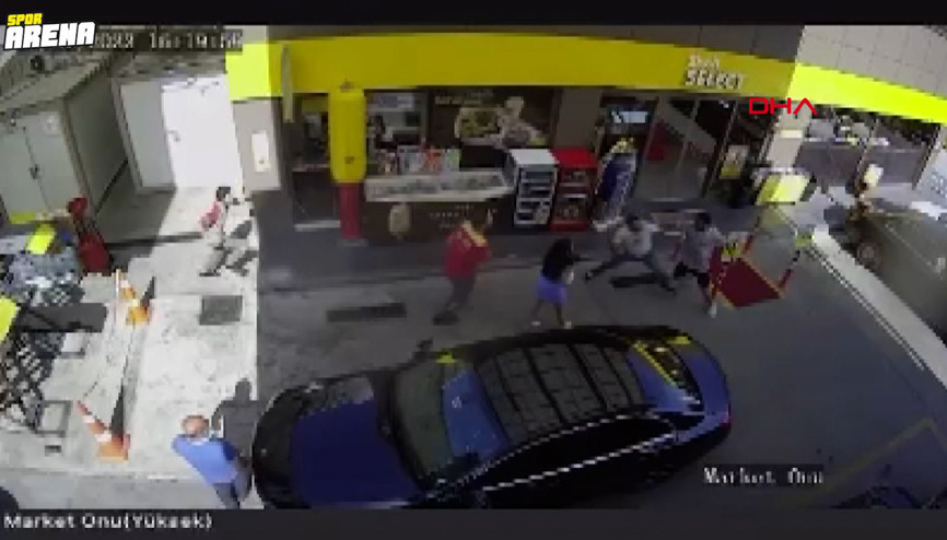 Beşiktaşın futbolcusu Emrecan Uzunhanın yaralandığı olayın görüntüsü ortaya çıktı Beşiktaşın futbolcusu Emrecan Uzunhanın yaralandığı olayın görüntüsü ortaya çıktı