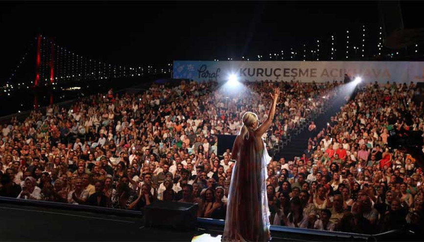 Boğazın kıyısında Muazzez Ersoy ile unutulmaz buluşma Boğazın kıyısında Muazzez Ersoy ile unutulmaz buluşma