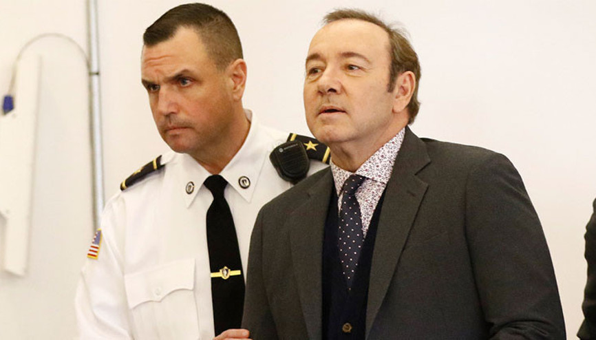 Ünlü aktör Kevin Spaceyin cinsel taciz davasında karar açıklandı