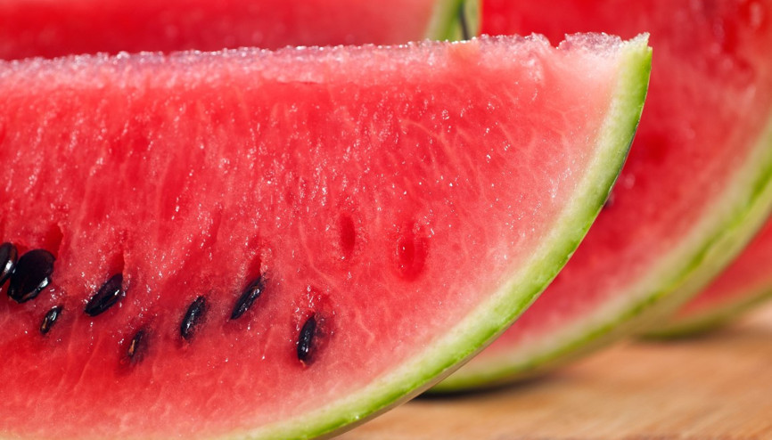 Karpuz çekirdeği gerçekten faydalı mı Birçok yararının olduğuna inanılıyor ama iddiaların ne kadarı doğru