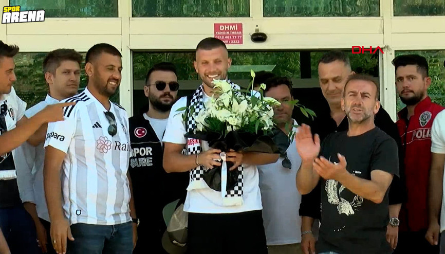 Ante Rebic, Beşiktaş için İstanbula geldi