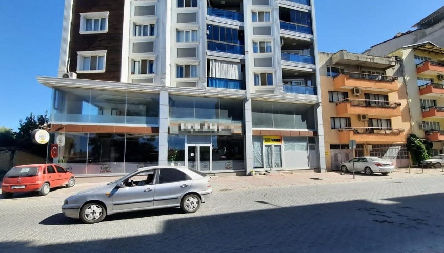 Çalıştığı pizza dükkanına ateş açtı: 1 kişi öldü, 1 kişi yaralı