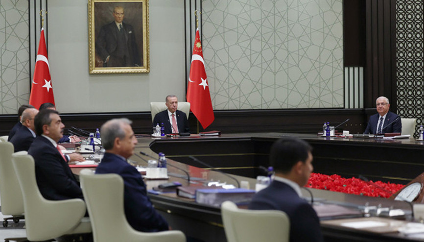 Yüksek Askeri Şura (YAŞ) kararları açıklandı Yüksek Askeri Şura (YAŞ) kararları açıklandı