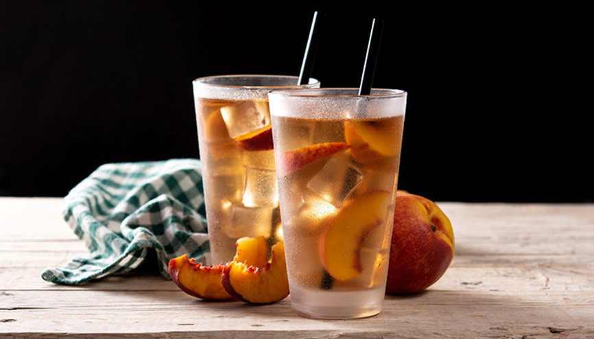 Yaz aylarının serinleten lezzeti: Şeftalili buzlu çay Yaz aylarının serinleten lezzeti: Şeftalili buzlu çay