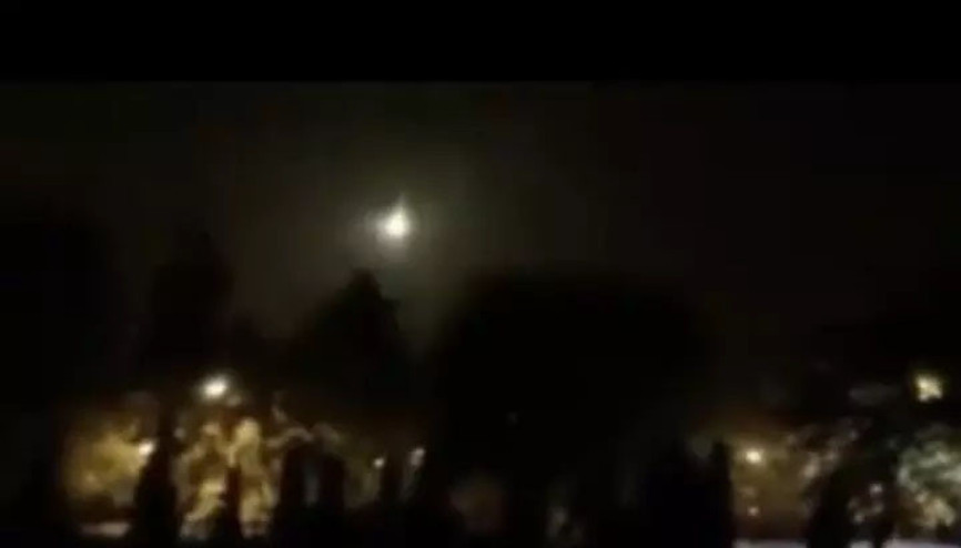 İstanbul’da gökyüzünde heyecanlandıran görüntü Meteor iddiası
