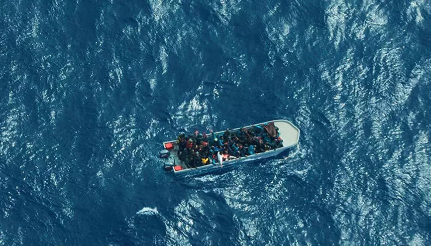 Tunusta göçmen teknesi battı: 11 ölü, 42 kişi aranıyor...