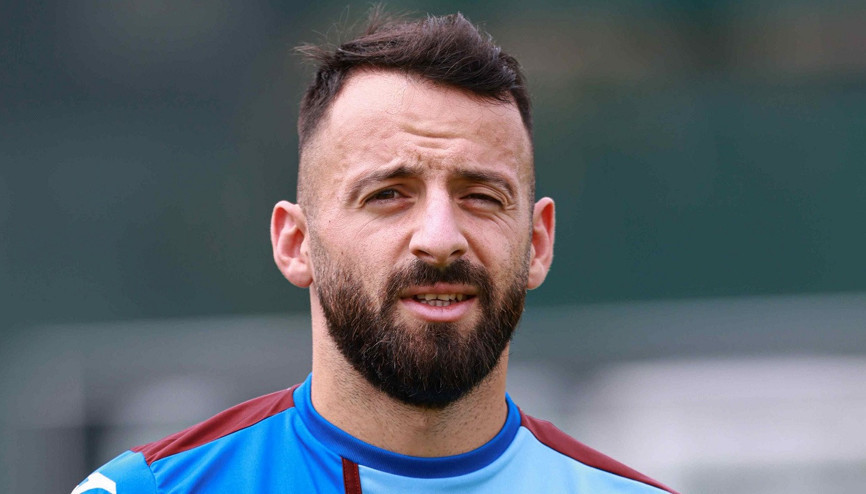 Trabzonspor’da Manolis Siopis 1 ay sonra ilk kez antrenmanda