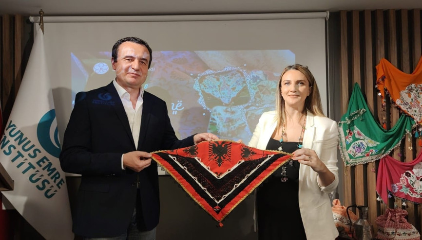 Başbakan Kurti’den Türk kadınlarına ziyaret