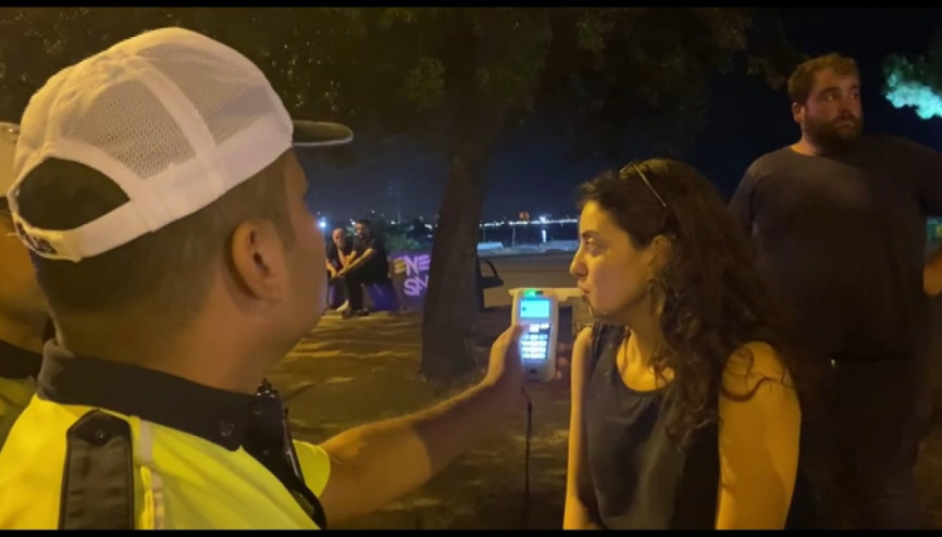 Denetleme noktasında hızını alamadı, kazaya karıştı: Sürücü 2.33 promil alkollü çıktı