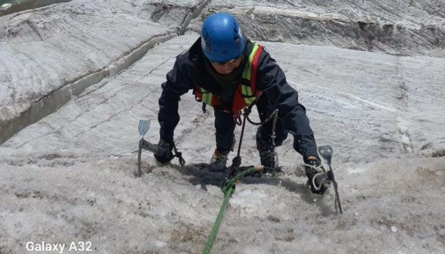 25 gündür ulaşılamayan 4 dağcı için umutlar söndü Arama kurtarma çalışmaları sonlandırıldı