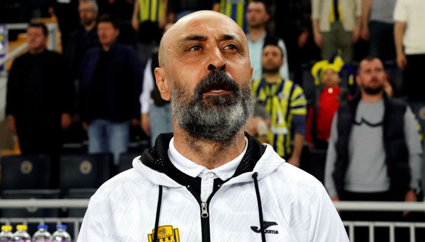 Tolunay Kafkas: Beceremediğim yerde kulübe zarar vermem