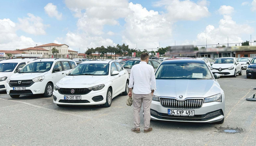 İkinci el araçta ‘bekleme’ dönemi... Yatırımcı azaldı, satışlar yavaşladı, fiyatlar düşmedi