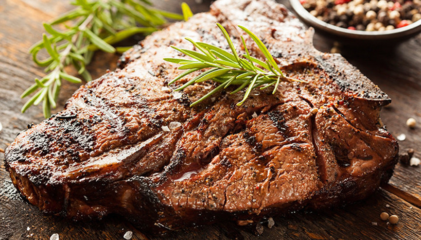 Dünya mutfağında kırmızı etin en özel yemekleri