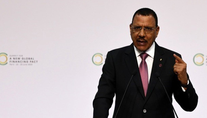 Devrik lider Bazoum, vatana ihanetten yargılanacak