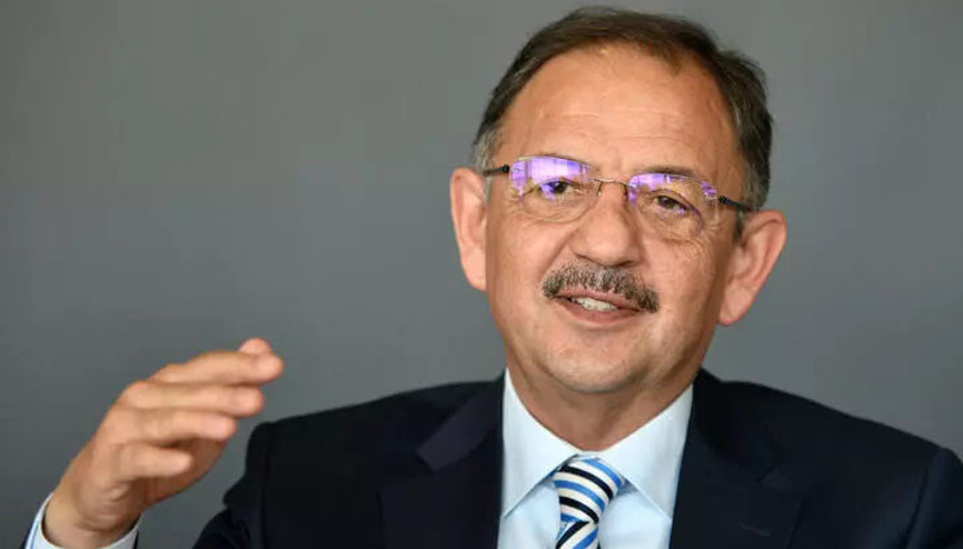 Bakan Özhaseki: Sağlıksız yapı stokunu yenileyeceğiz