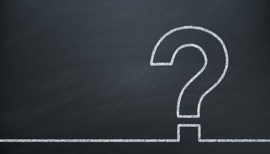 Ölümünden sonra Finlandiyanın başkenti Helsinkinin merkezindeki senato meydanına heykel ve anıtı dikilen kimdir