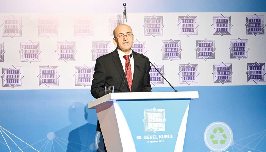 Şimşek’ten bankalara mesaj: Tüketim odaklı kredi dönemi geride kaldı