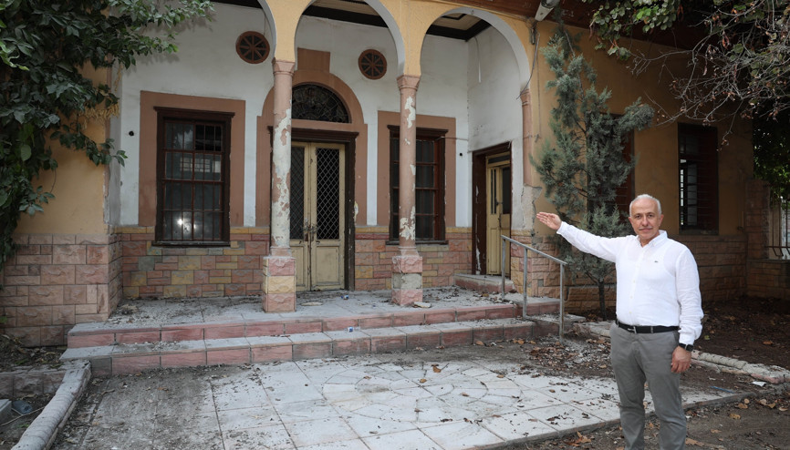 Asırlık ilkokul eski günlerine dönecek