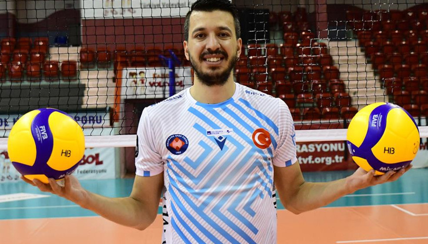 Aslan Ekşi’den yeni sözleşme