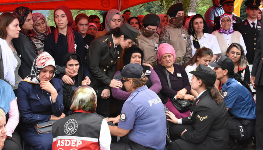 Şehit uzman çavuşa acı veda... İki gün sonra doğum günüydü