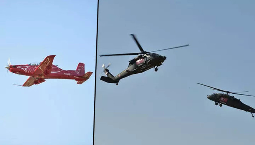 Eskişehirde büyüleyici gösteri Türkiye’nin ilk kadın akrobasi pilotu ve yerli uçağı Hürkuş izleyenleri mest etti