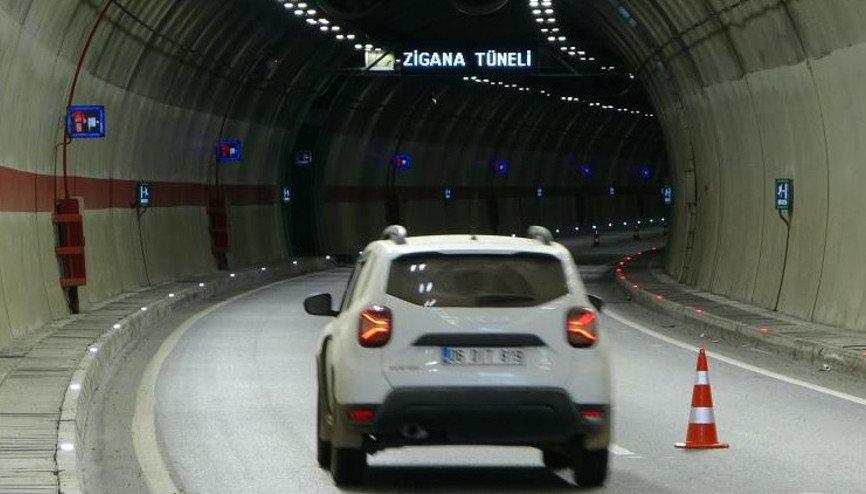 Zigana Tünelinden 600 bin araç geçti