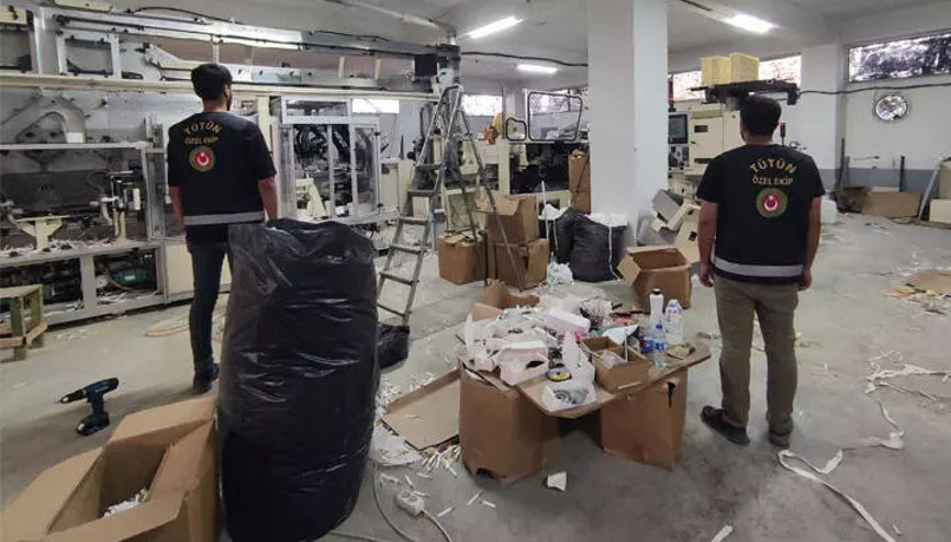 Sigara kaçakçılarına büyük darbe: 60 milyon 562 bin lira değerinde malzeme ele geçirdi