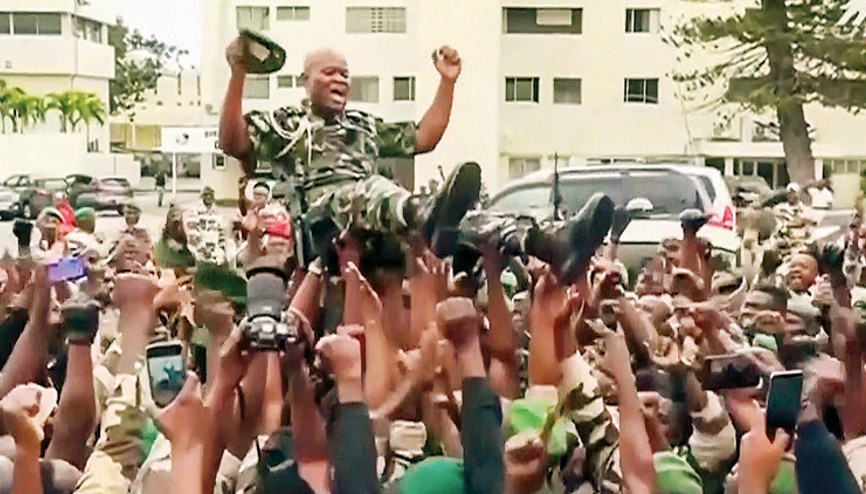 Gabon’daki darbe Afrika liderlerini korkuttu