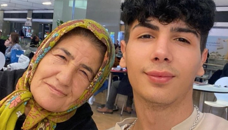 Meryem Duymazdan yürek yakan paylaşım: Annen sana doyamadı Meryem Duymazdan yürek yakan paylaşım: Annen sana doyamadı