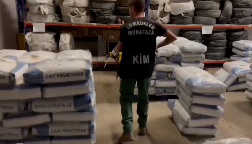 Ali Yerlikaya: Yüksekova Esendere Gümrük sahasına gelen TIR’da 153 kg eroin yakalanmıştır