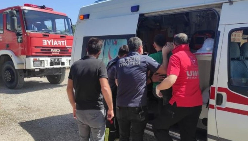 Korkunç olay Elini fıstık makinesine kaptıran çocuğun 5 parmağı koptu