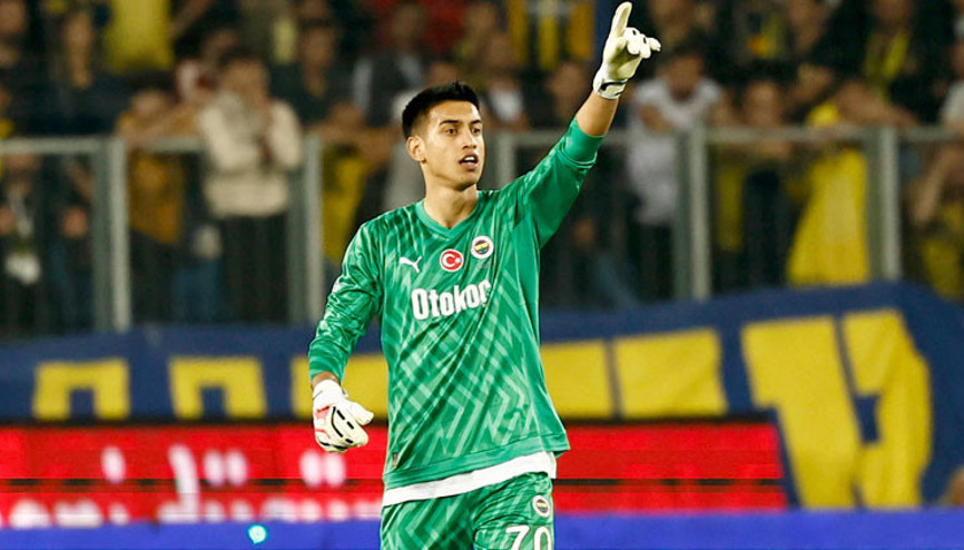 Fenerbahçede İrfan Can Eğribayattan Altay Bayındır, Livakovic ve Milli Takım açıklaması