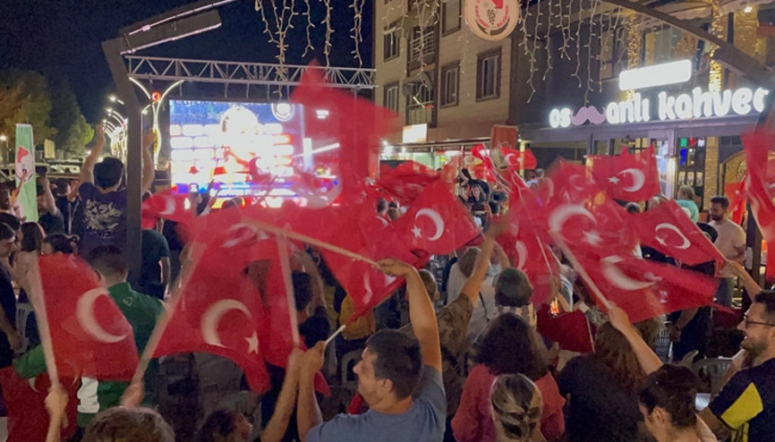 Tüm Türkiyede Avrupa Şampiyonluğu çoşkusu