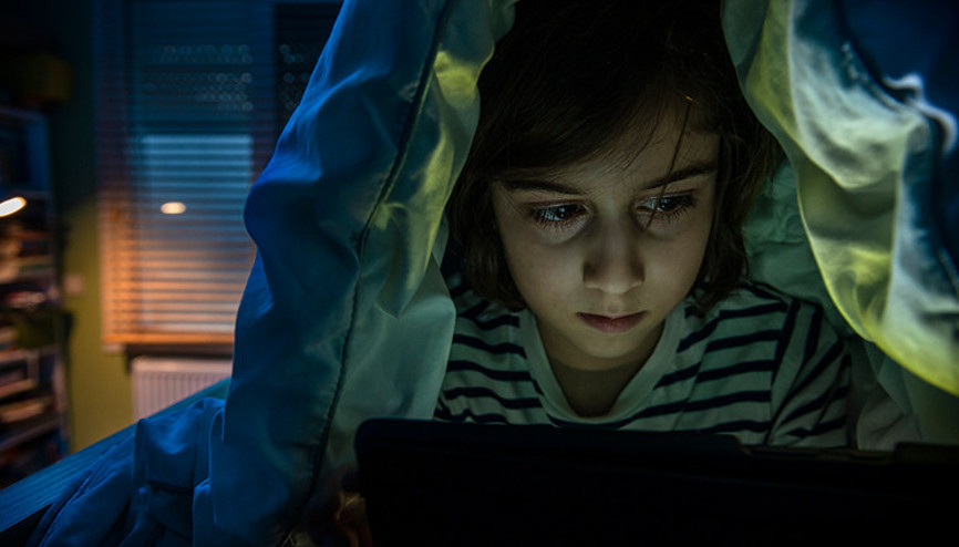 Gençler uyumuyor Ergenlikte yaşanan uykusuzluk sorunu tersine çevrilebilir mi Uzmanlardan kritik ipuçları... Gençler uyumuyor Ergenlikte yaşanan uykusuzluk sorunu tersine çevrilebilir mi Uzmanlardan kritik ipuçları...