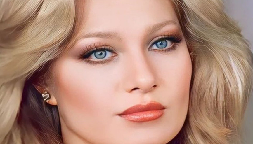 Altın sarısı saçlar, deniz mavisi gözler... Meğer ne güzelmişim...