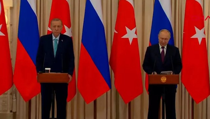 Soçide Erdoğan - Putin zirvesi... İki liderden basın toplantısında tahıl koridoru mesajı