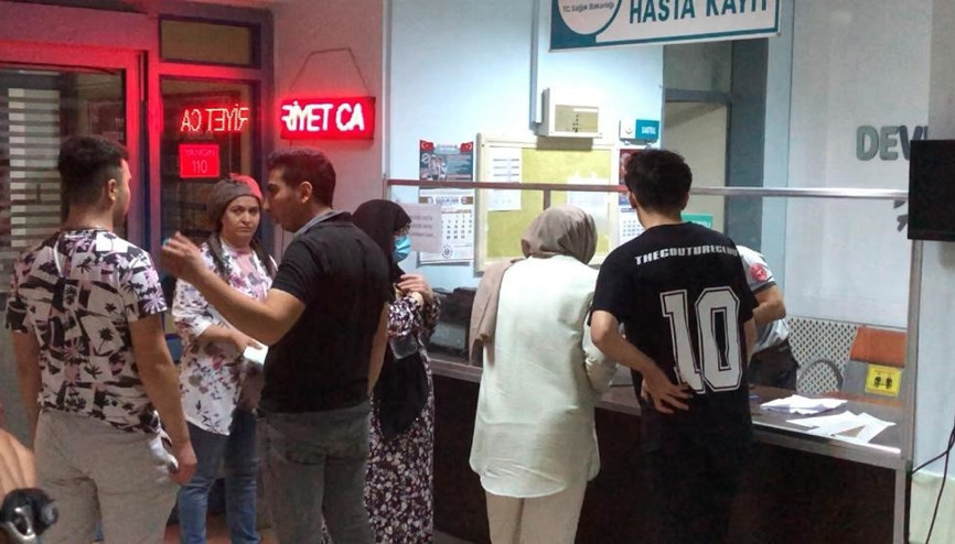 Şebeke suyundan zehirlenme iddiası Onlarca kişi hastaneye başvurdu.... Belediyeden uyarı geldi