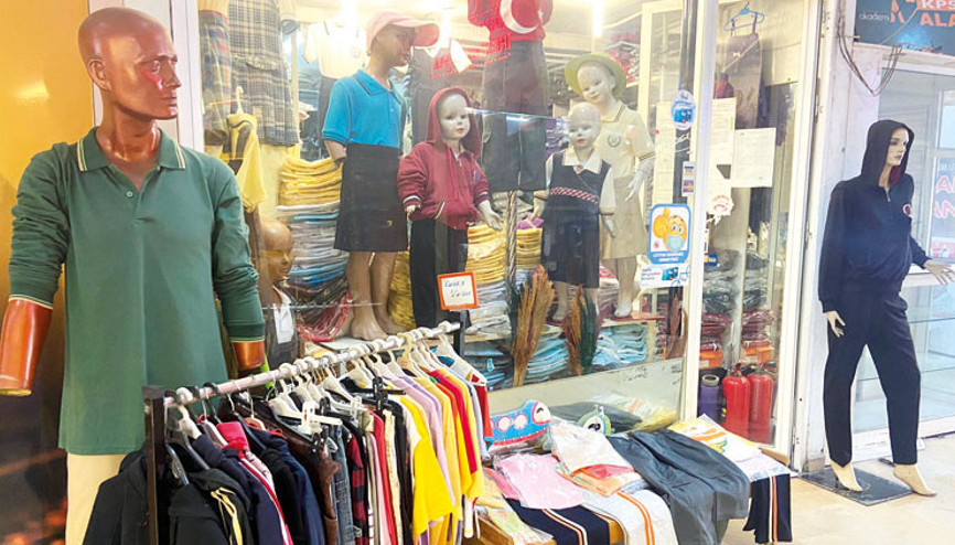 Velilerin okul kıyafeti telaşı